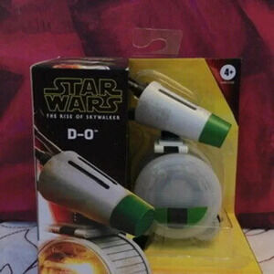 NEW Star Wars The Rise of Skywalker Spark a& Go D-O